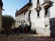 ����� � ��������� ��������� (Tashilunpo Monastery)