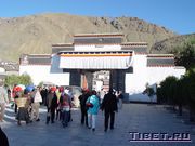 ���� � ��������� ��������� (Tashilunpo Monastery)