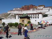 ������ ������ (Potala)